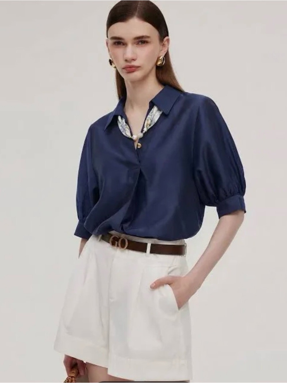 Goelia Tencel blend loose fit Navy Puff-Sleeve Blouse size 8/10
